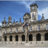 Španělské město Lugo s radnicí