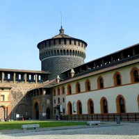 ...na zámku v Miláne