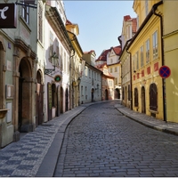 Pražskými uličkami v době korony