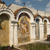 hřbitovní  zeď v Albrechticích nad Vltavou