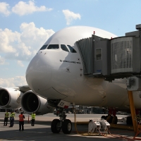 A 380  Emirates , Prague Airport