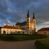 Klášter