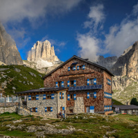 Rifugio Roda di Vael