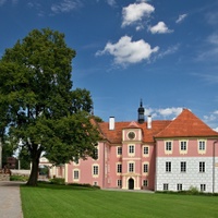  zámek Mitrowitcz