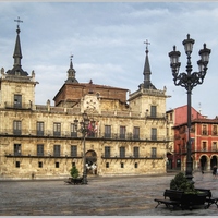 León a hlavní náměstí Plaza Mayor