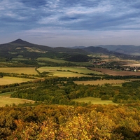 Středohorské Pohledy ...........