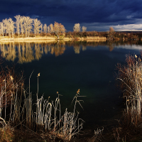 Jezero před bouřku