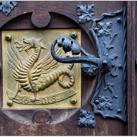 Detail z chrámových dveří ..... Staré Brno