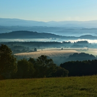 ....Krkonoše a pod nimi.....