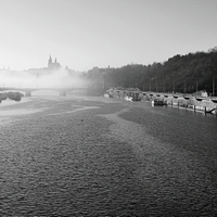 Praha mlhavá