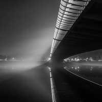 Mlha pod mostem