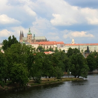 Střelecký ostrov s Hradčanami.