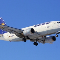 Boeing 737-530