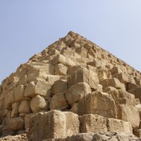 Pyramida