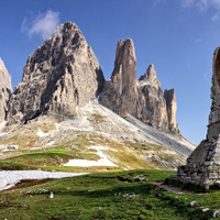 Památník u Tre Cime