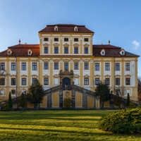Zámek Červený hrádek