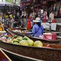 ...Floating Market...