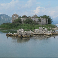 ostrov zvaný Černohorský Alcatras