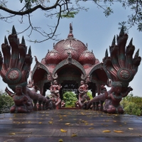 ...The Octagonal Sala...(Thajsko)
