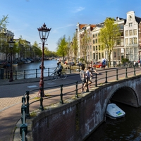 Amsterdam v jarním hávu