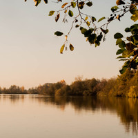 Podzimní výhled na jezero