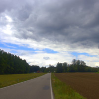 Krajina před bouřkou.