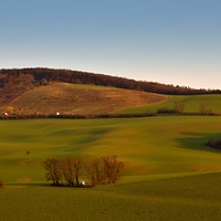 Babí lom (417 m)