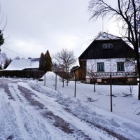 stará roubenka v bílém, tak jak to kdysi bývalo