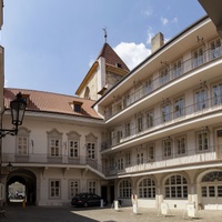 Velkopřevorský palác