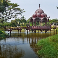 The Octagonal Sala
