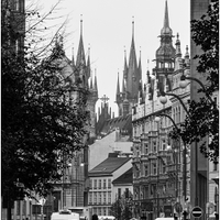 Praha město věží