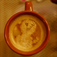 Sněhulák v kávě 