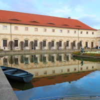 Valdštejnský palác 