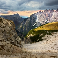 Dolomity