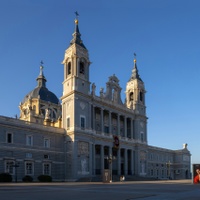 Santa María la Real de la Almudena