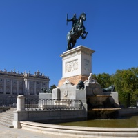 Plaza de Oriente