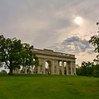 Kolonáda nad Valticemi