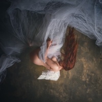Falling angel