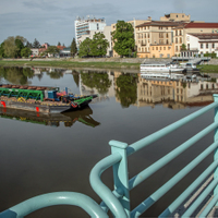Lodě  na řece Váh 