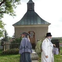 Potkali se na návsi