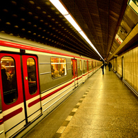 Přijíždí souprava 