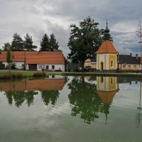 na blatech