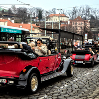 Mobil je zajímavější:-)